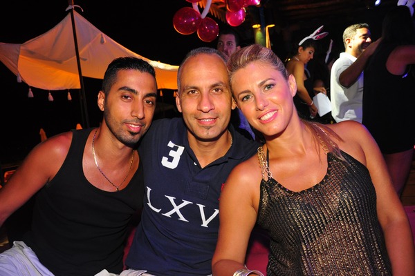 Saturday Night At Edde Sands